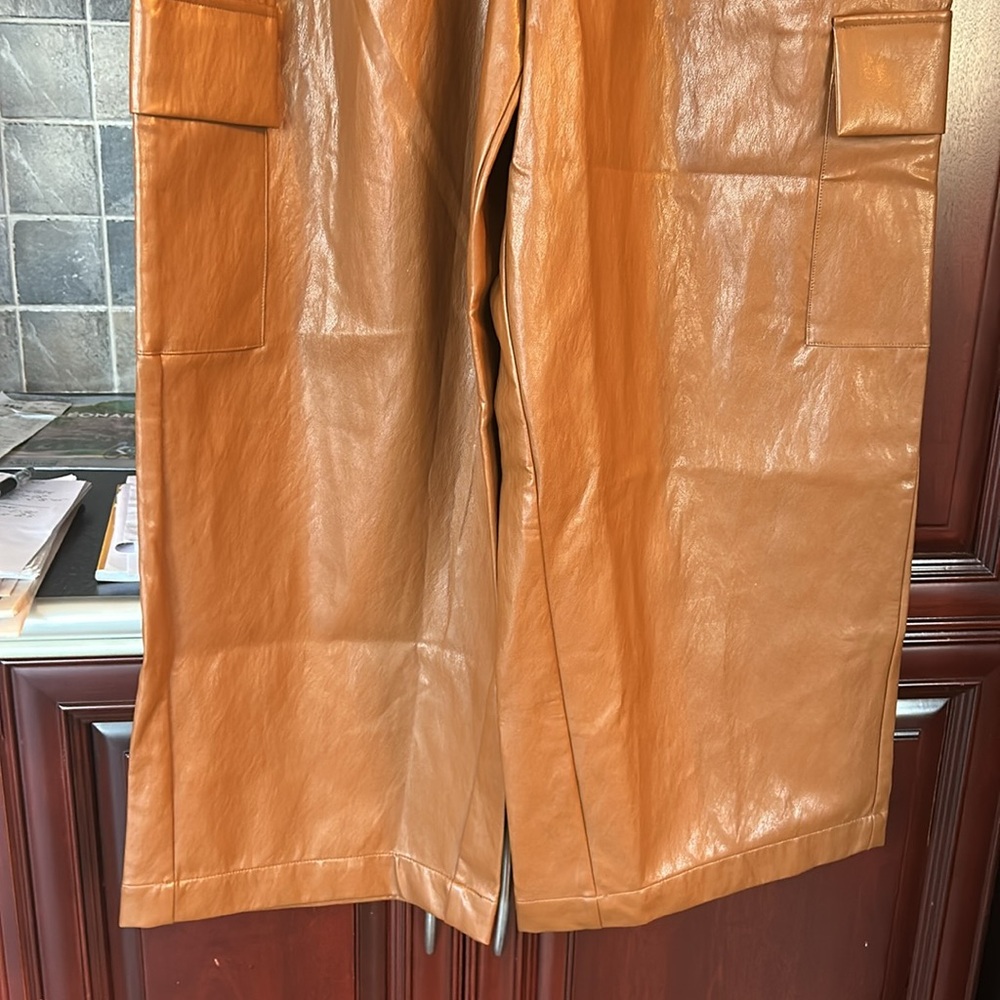 Anthropologie x TwentySixHundred faux leather cargo pants camel color size 10 - Picture 7 of 10